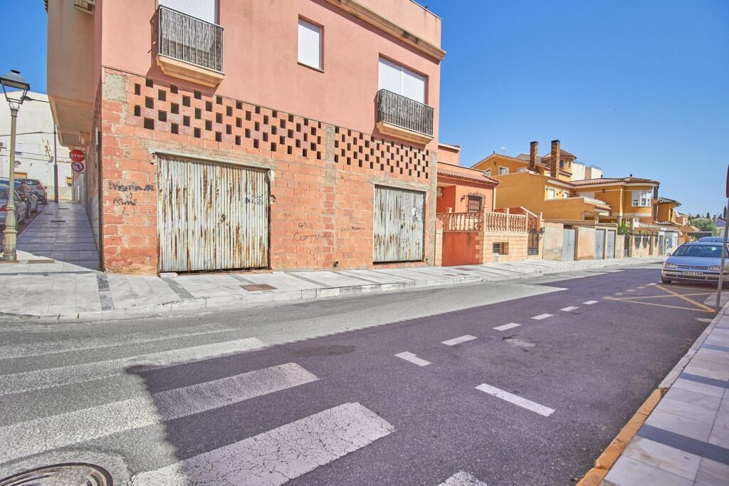  ALMERIA