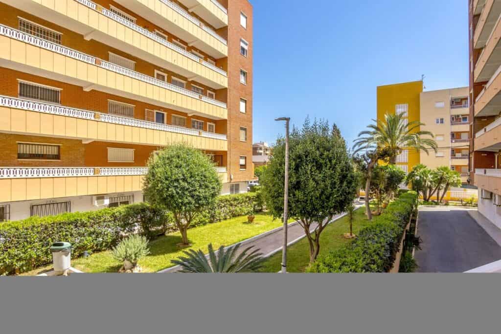 Apartment for sale in Punta Prima