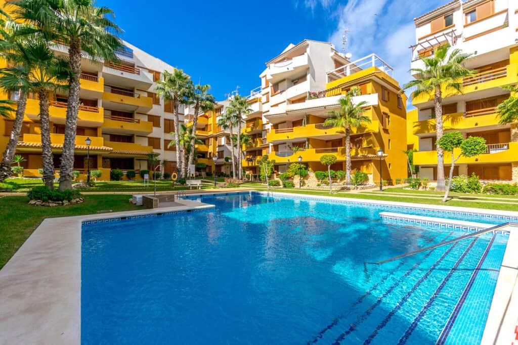 Penthouse for sale in Punta Prima