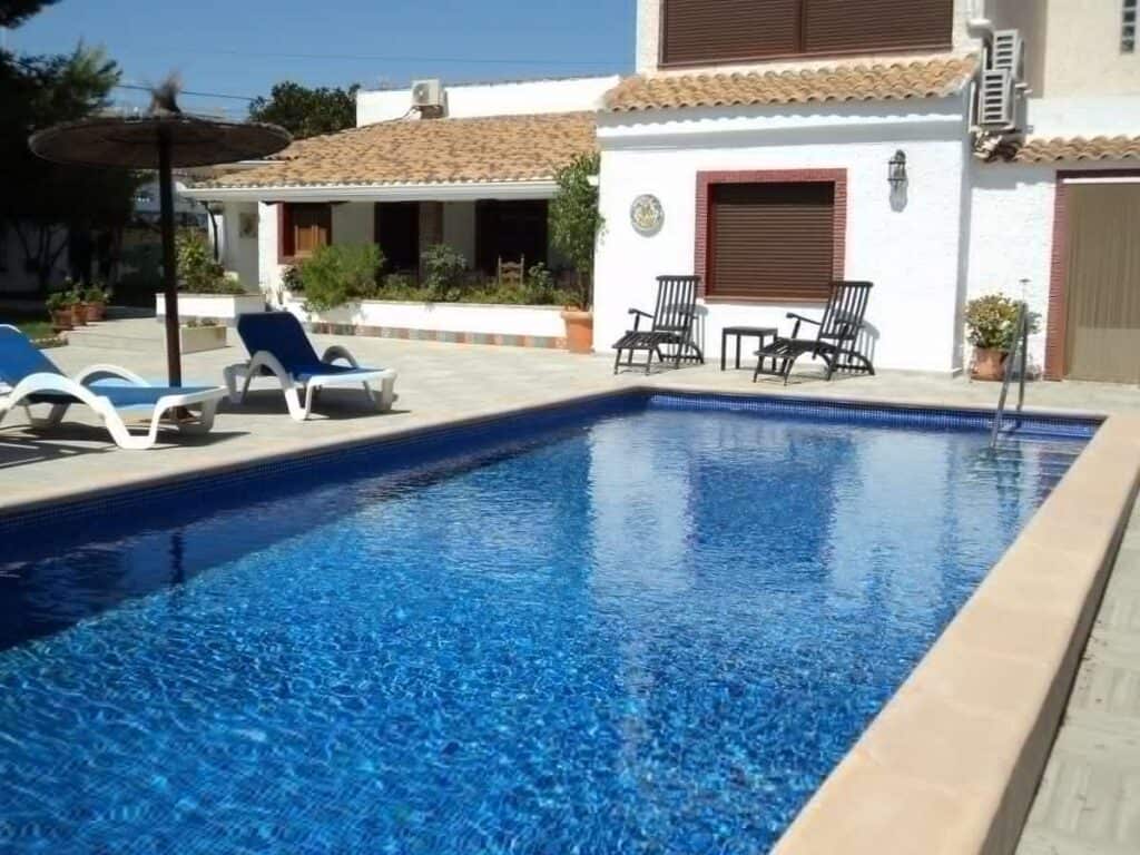 Villa for sale in Orihuela Costa