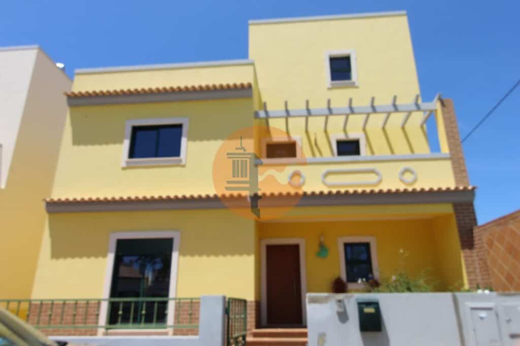 villa for Sale in Olhão