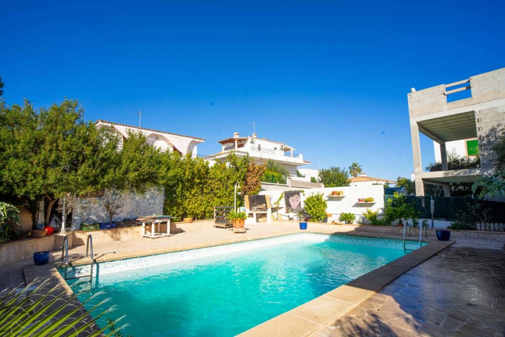 villa for sale in Portocolom