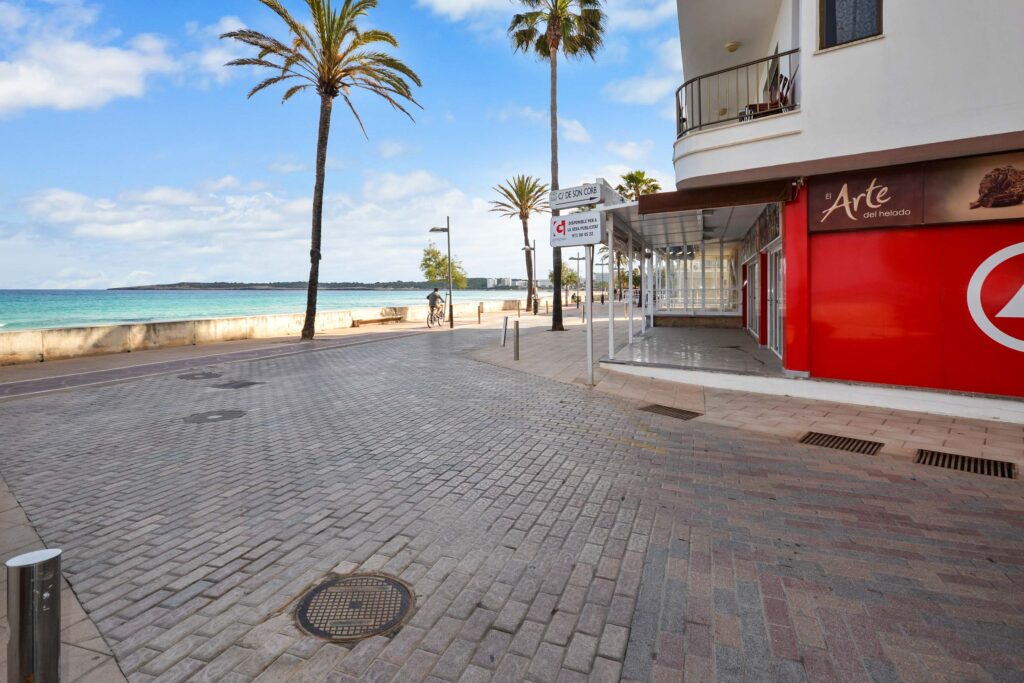 town house for sale in Cala Millor
