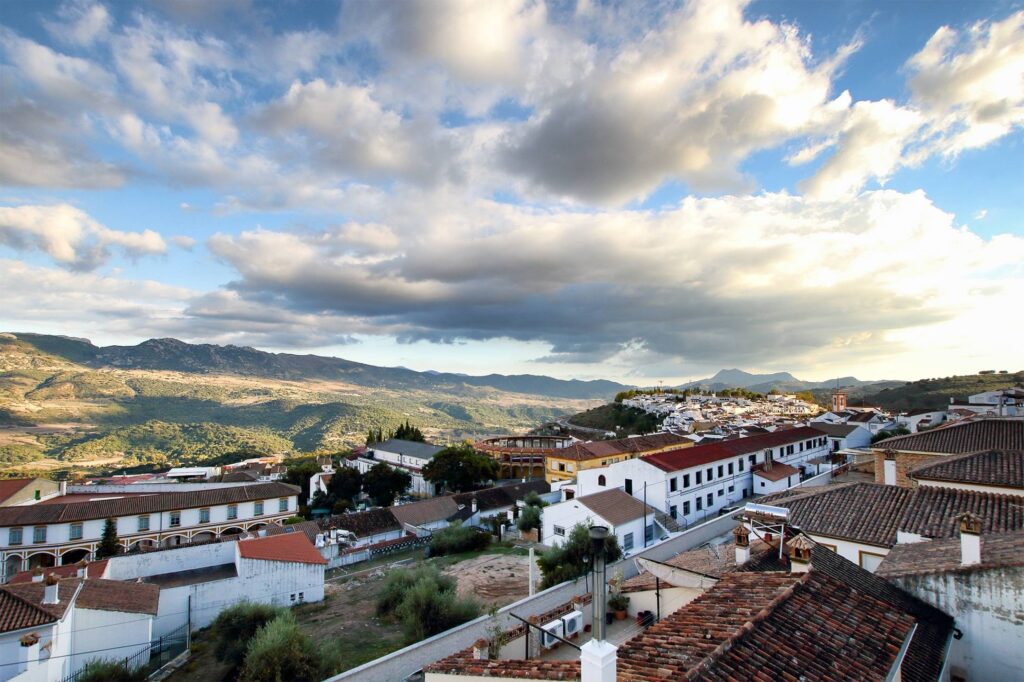 town house for sale in cortes de la frontera