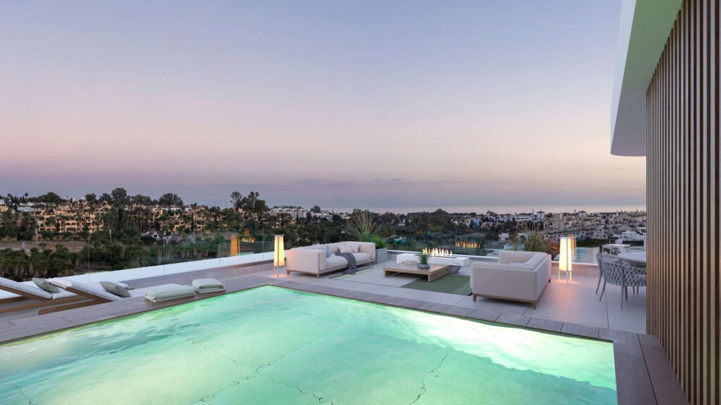 Villa for sale in Estepona