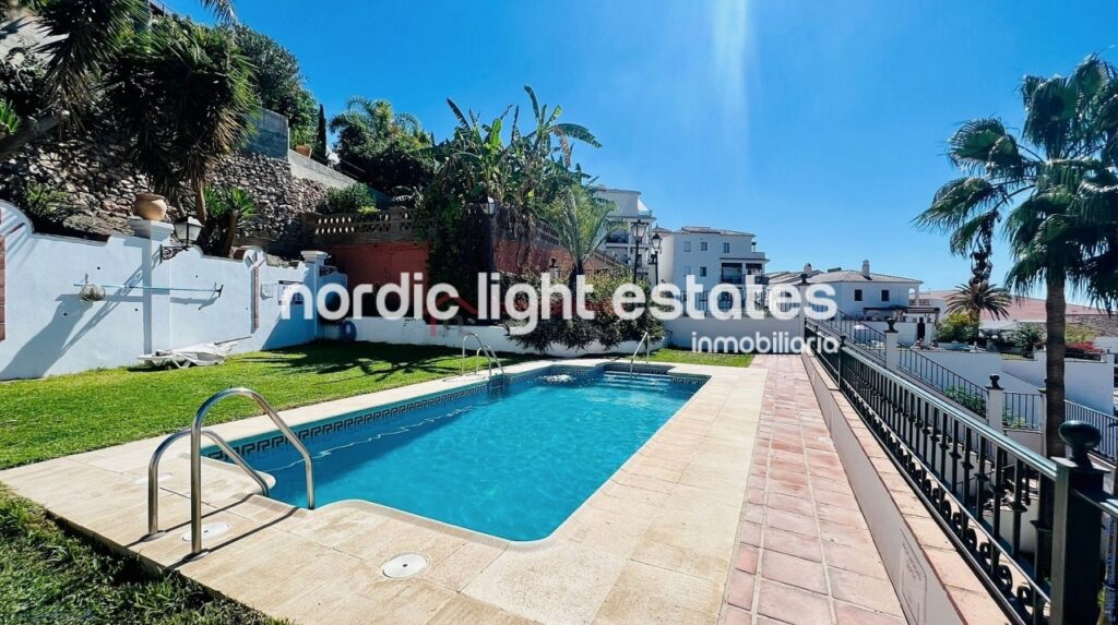 Apartment for sale in Frigiliana