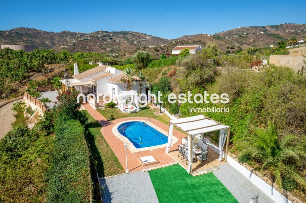 Villa for month in Frigiliana