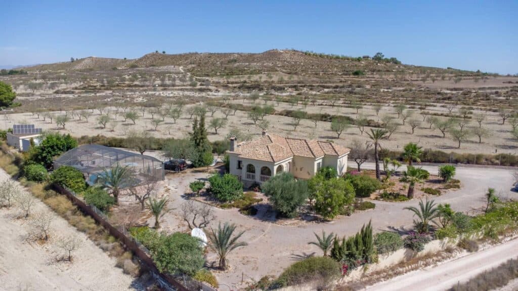 Villa for sale in Torremendo