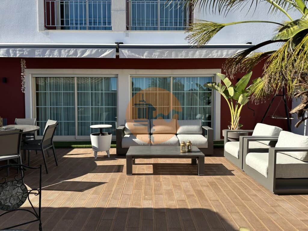 villa for Sale in Olhão