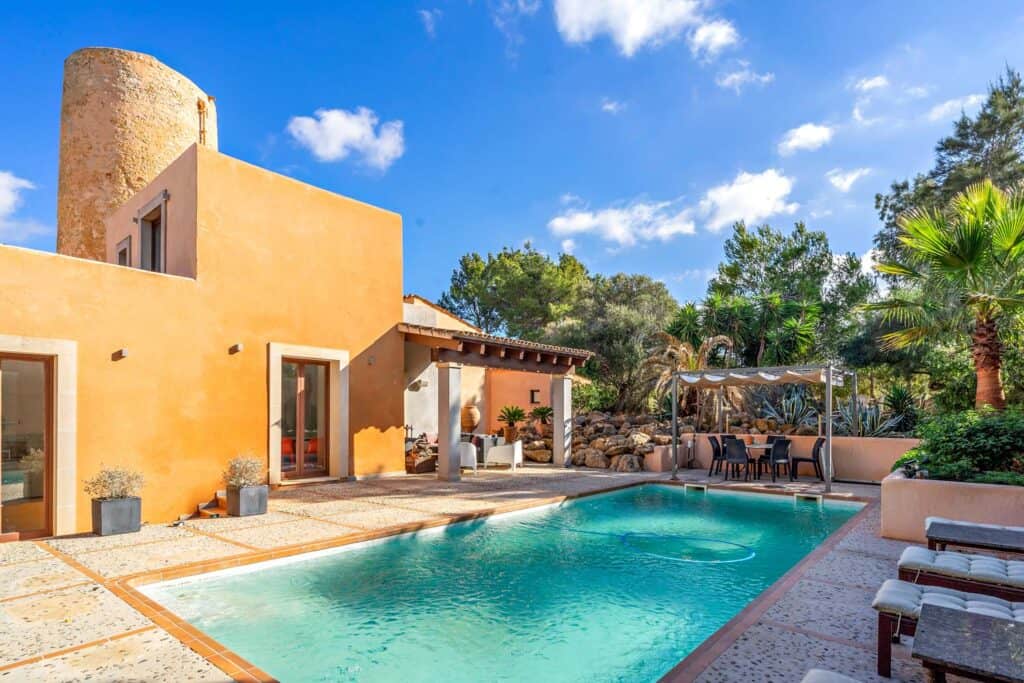 villa for sale in Felanitx