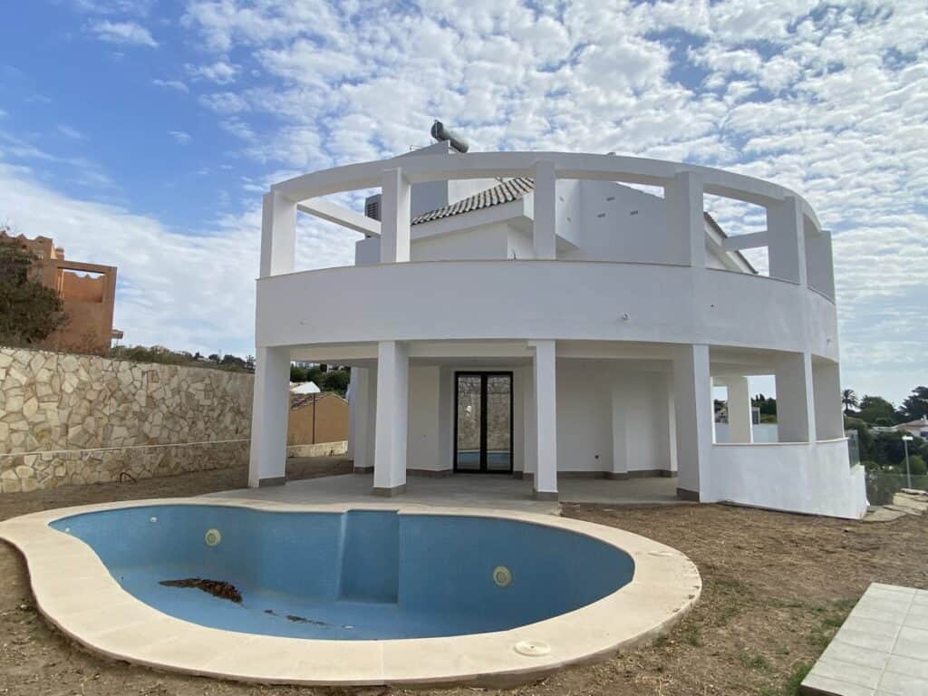 villa for sale in Benalmadena Costa
