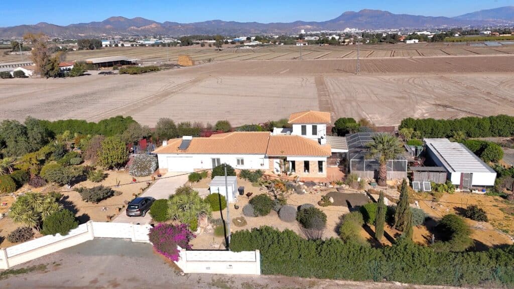 villa for sale in Puerto Lumbreras