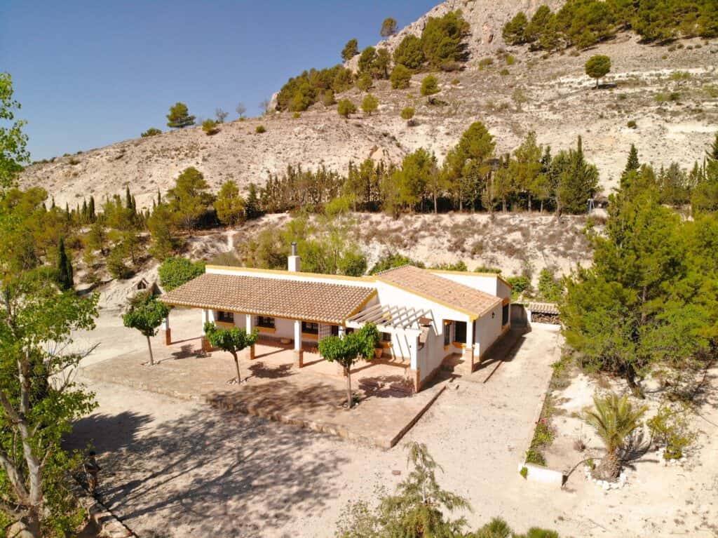 Country House for sale in Velez-Blanco