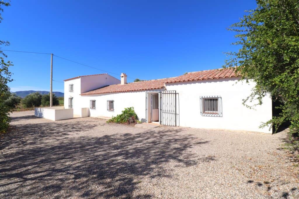 Country House for sale in Velez-Blanco