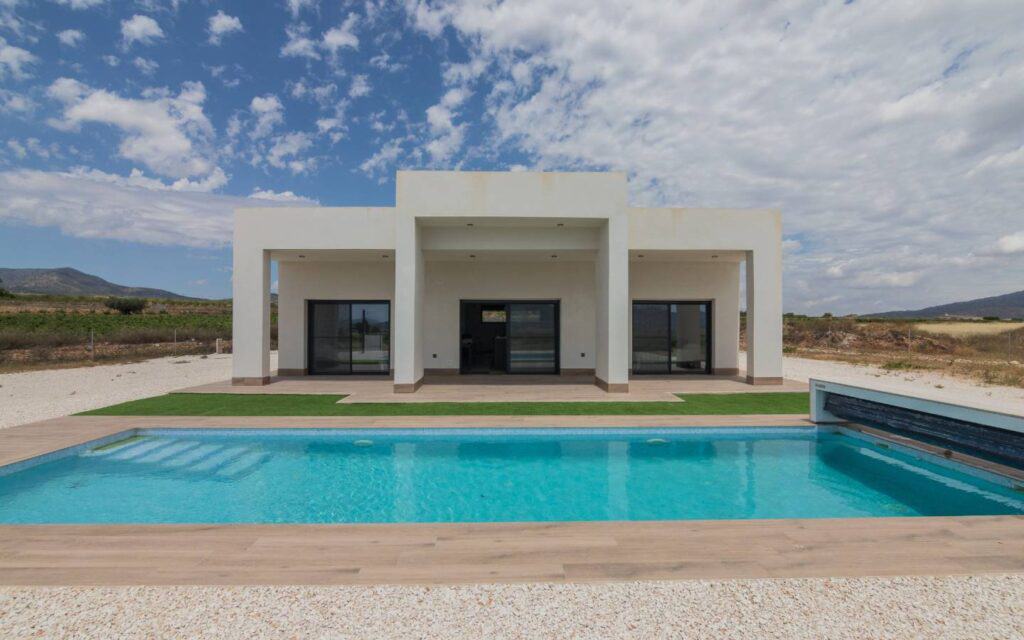 villa for sale in Novelda