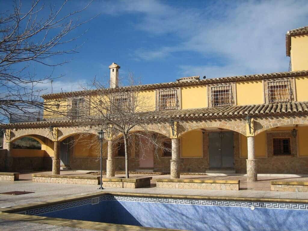 Country house for sale in Lorca