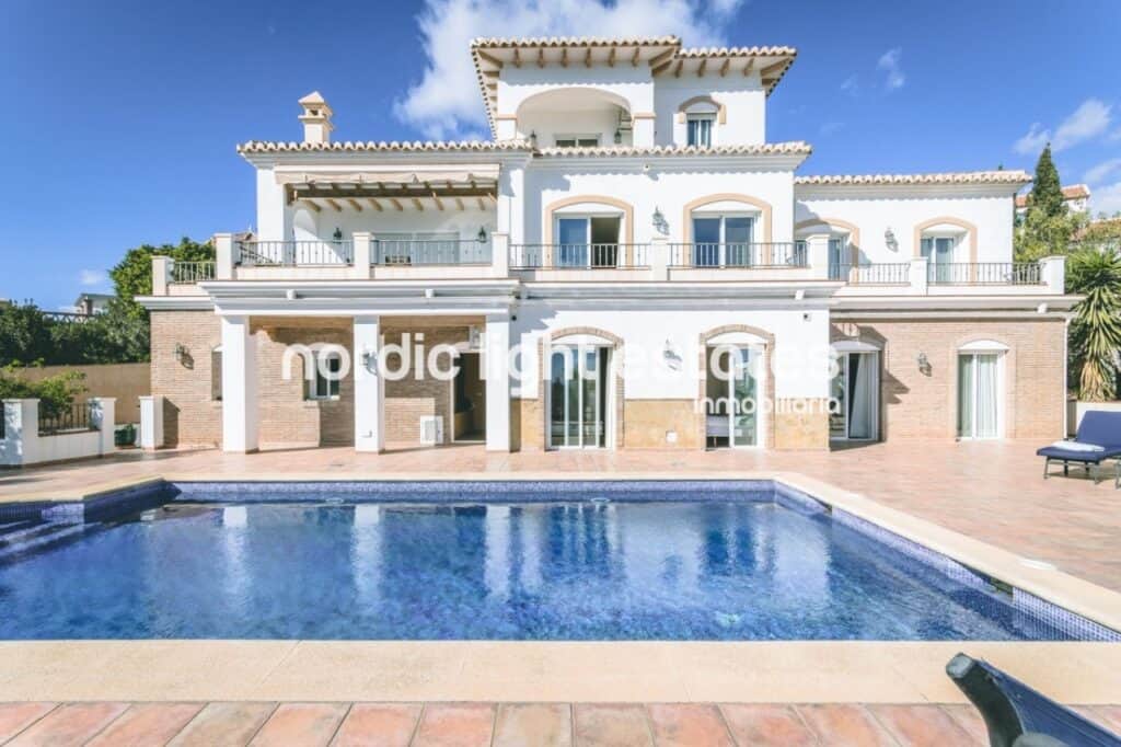  Malaga