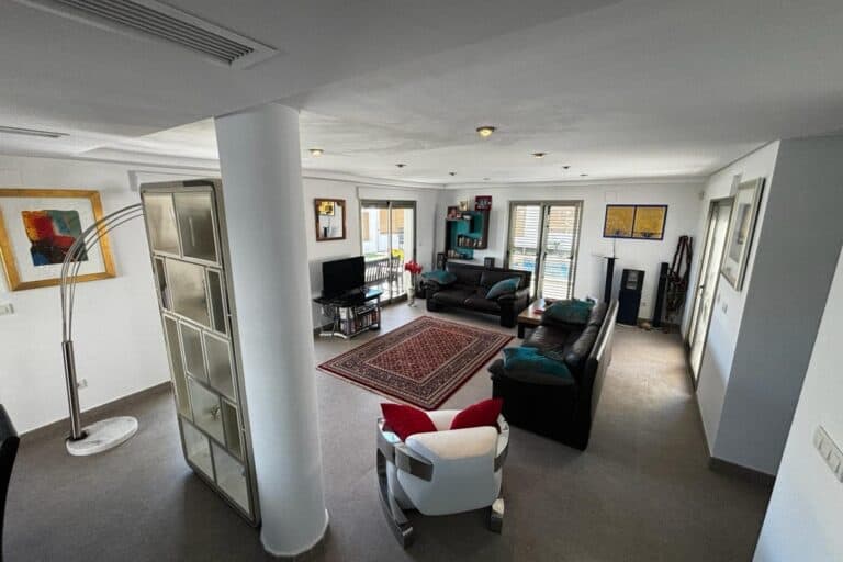 Villa for sale in Cox, Alicante 2007547 4