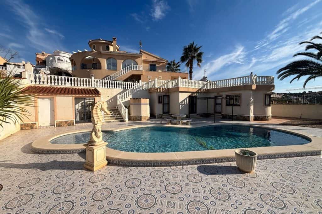 Villa for Sales in Ciudad Quesada/Rojales