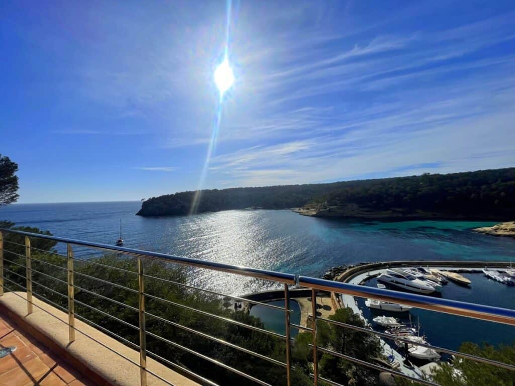 villa for Long Term Rental in  Sol De Mallorca