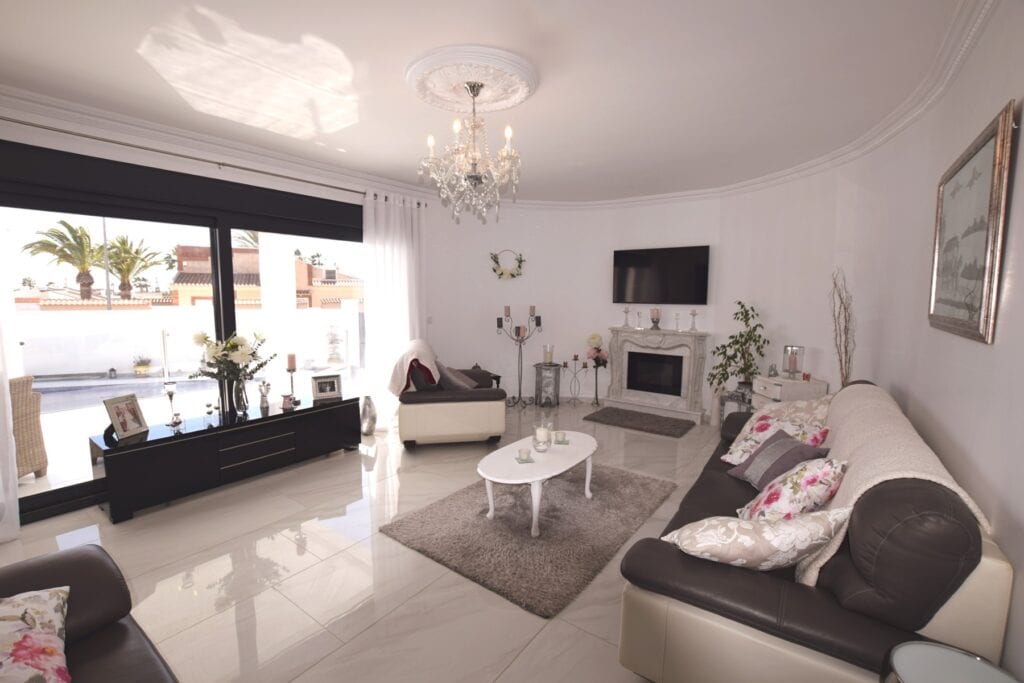  Alicante