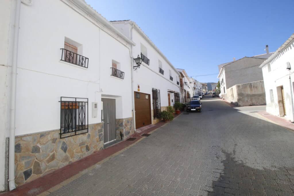  Almeria
