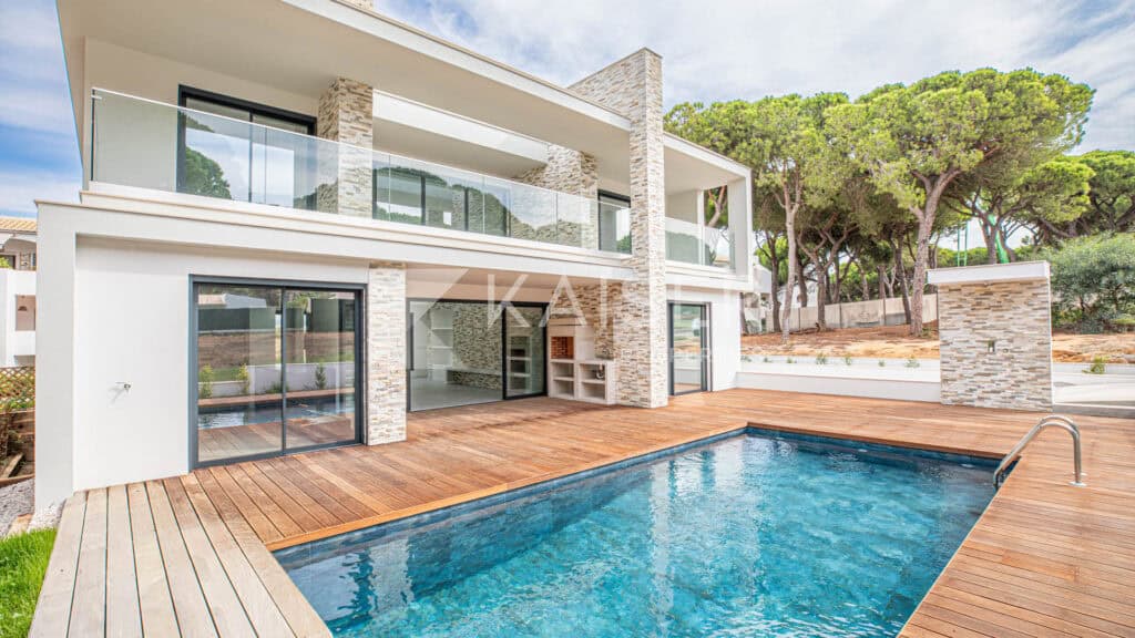 Villa for sale in Albufeira