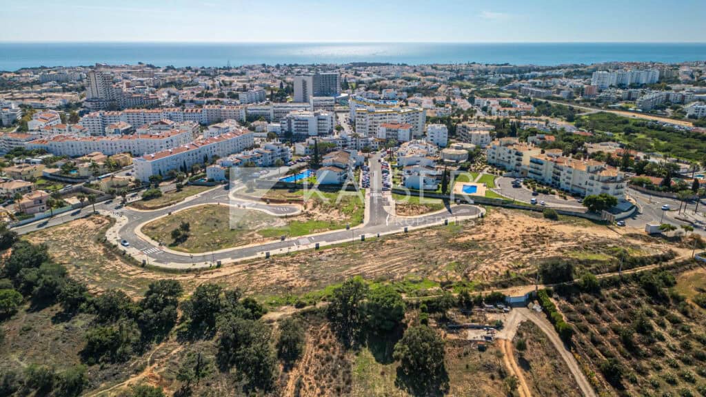 Plot for sale in Albufeira