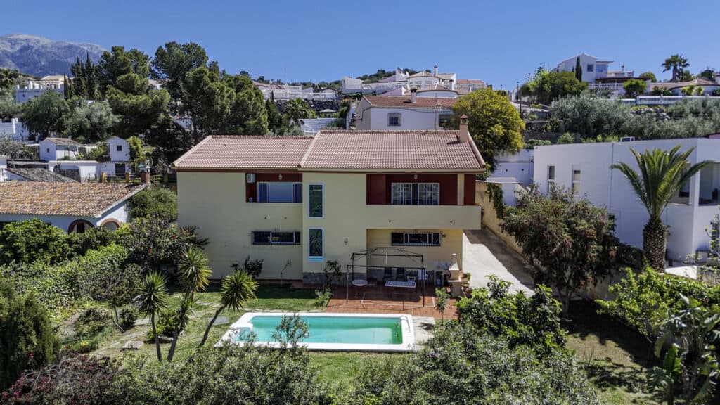 villa for sale in Vinuela