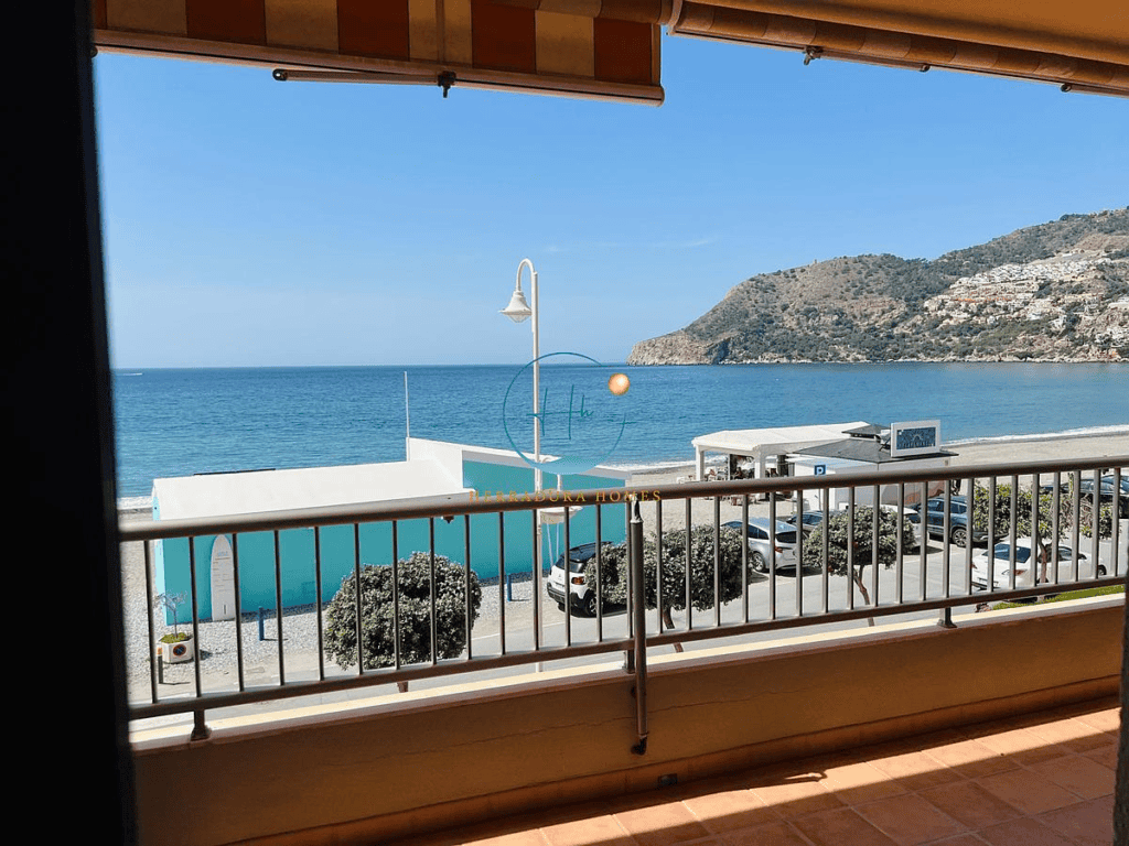 Apartment for sale in La Herradura