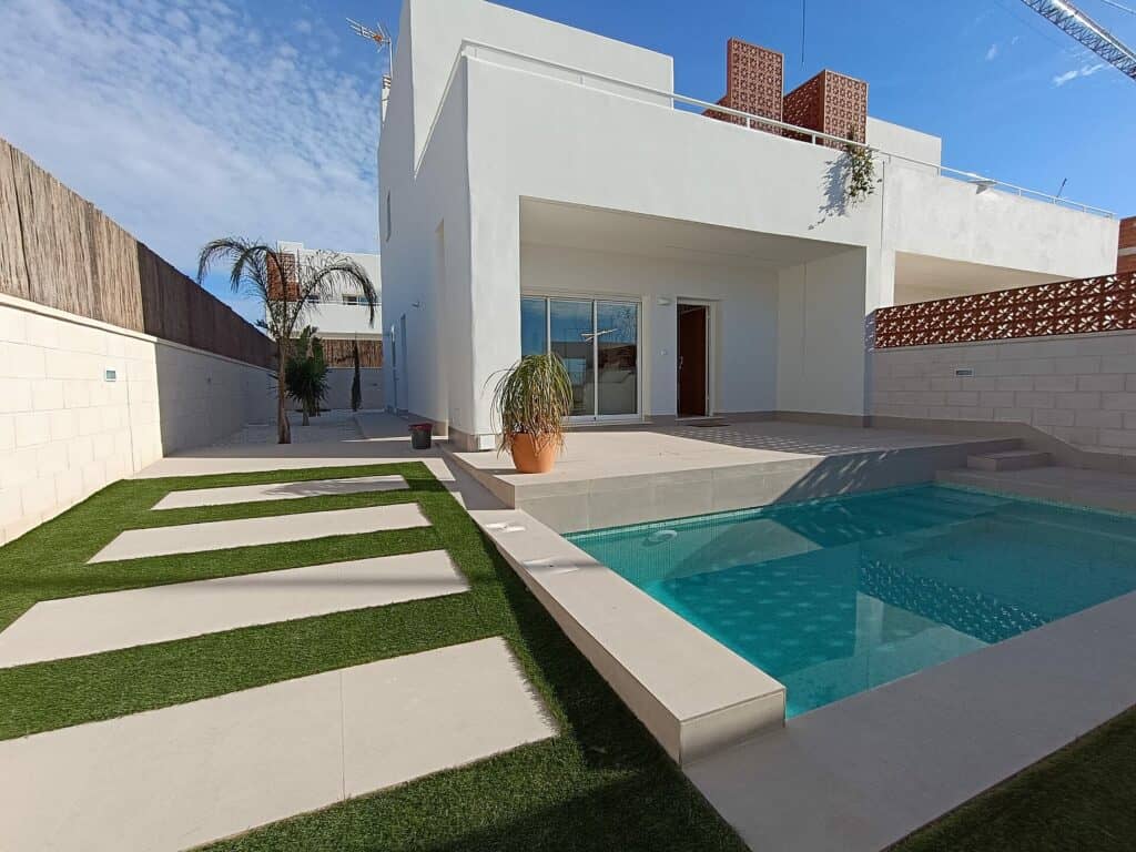 Villa for sale in Pilar de la Horadada