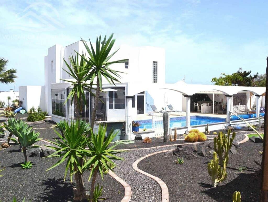 villa for sale in Tías