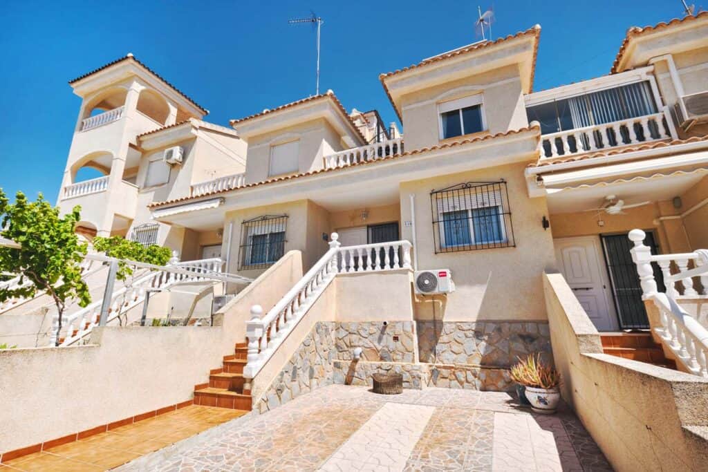 Town House for sale in Pinar de Campoverde