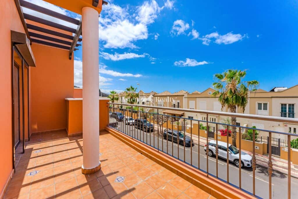 Town House for sale in Adeje