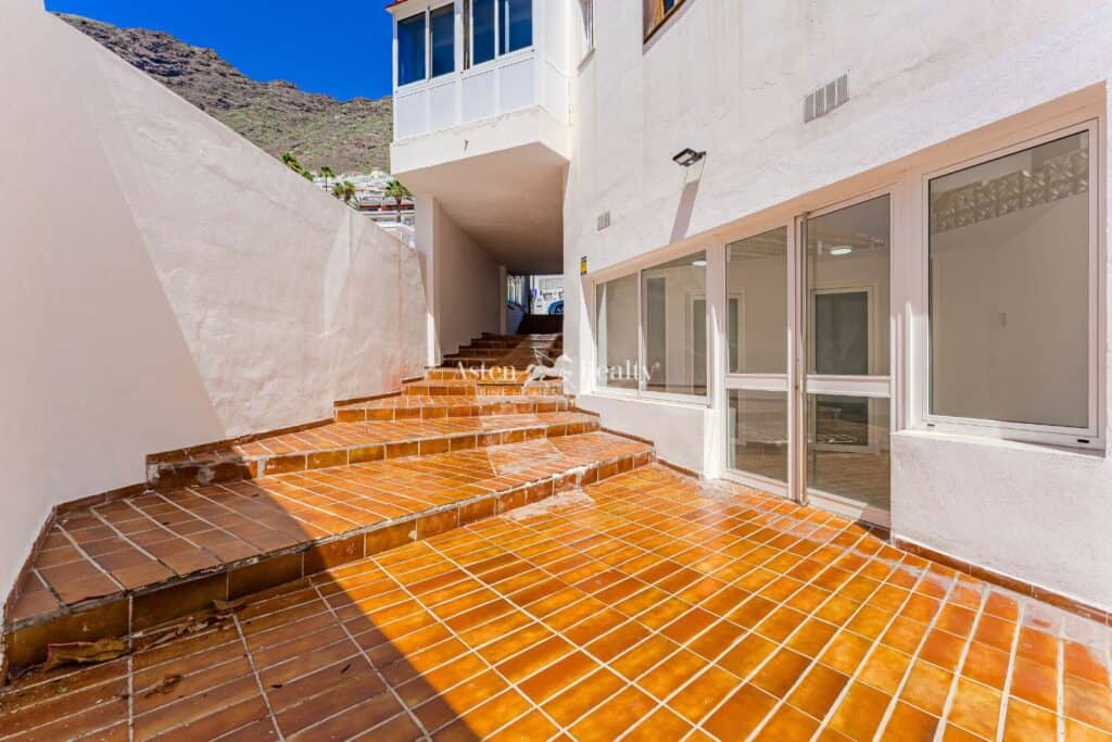  Tenerife