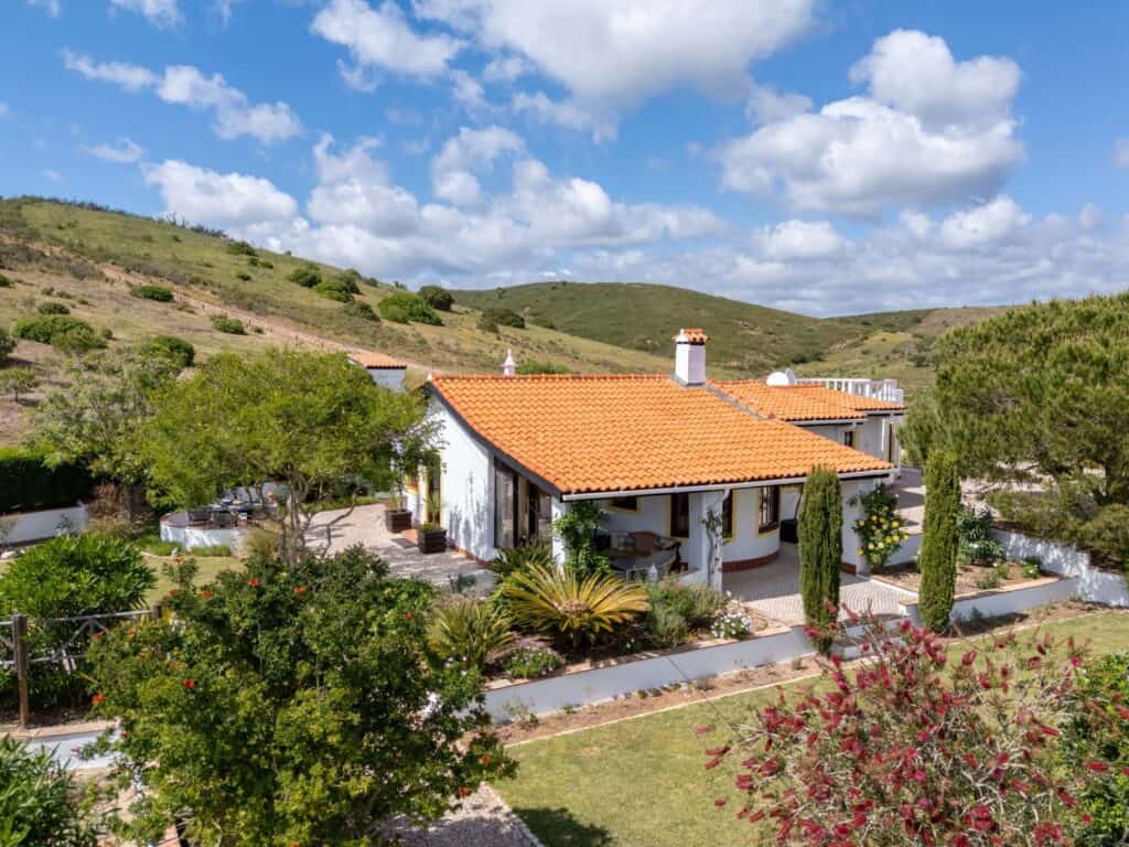 villa for Sale in Vila do Bispo