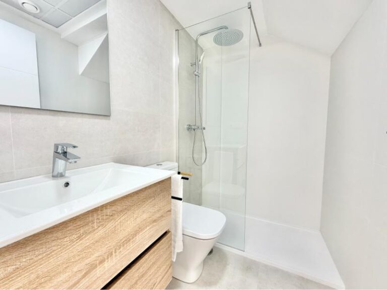 Villa for Sale in Cox, Alicante 1697372 11