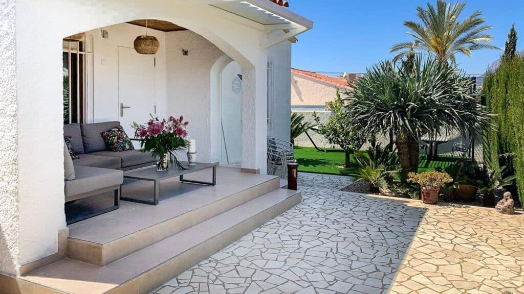 Villa for sale in Alfaz del Pi