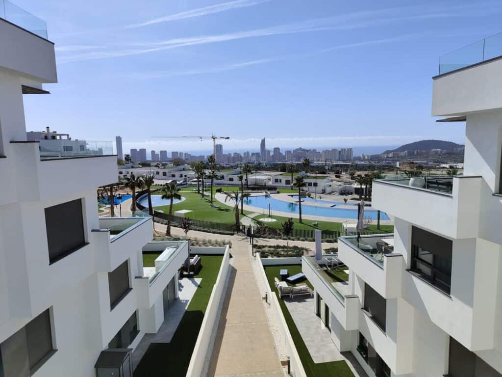 Middle Floor Apartment for sale in Finestrat