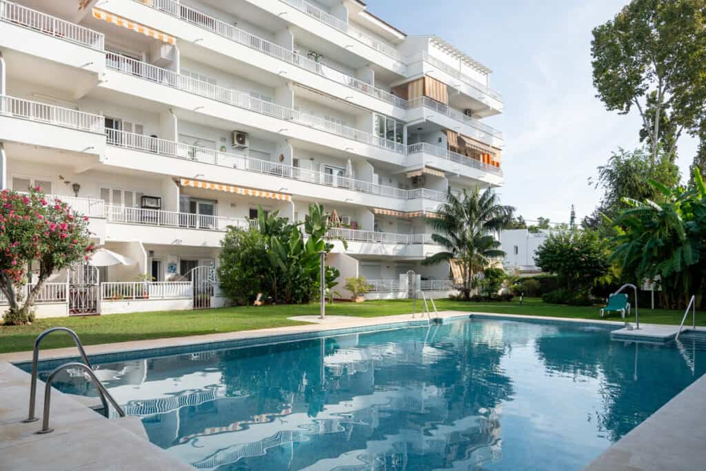 Middle Floor Apartment for sale in Marbella