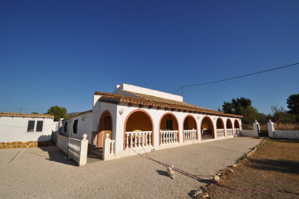 Finca - Cortijo for sale in Pinoso