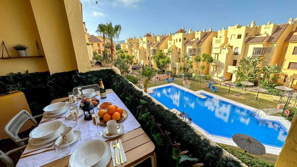 Middle Floor Apartment for sale in Manilva