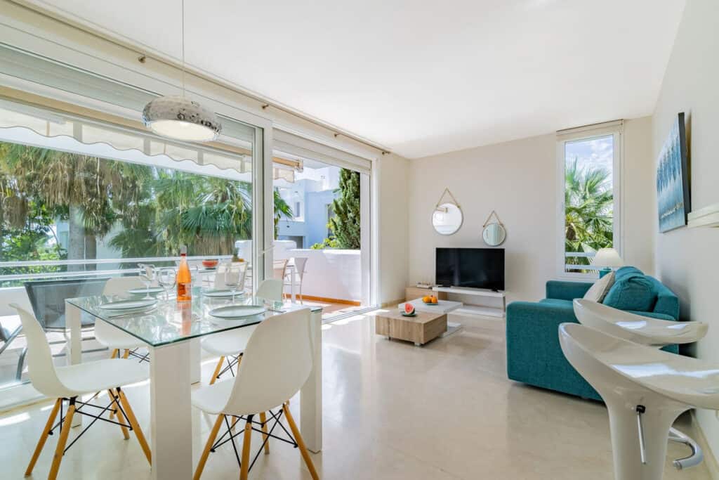 Middle Floor Apartment for sale in Casares