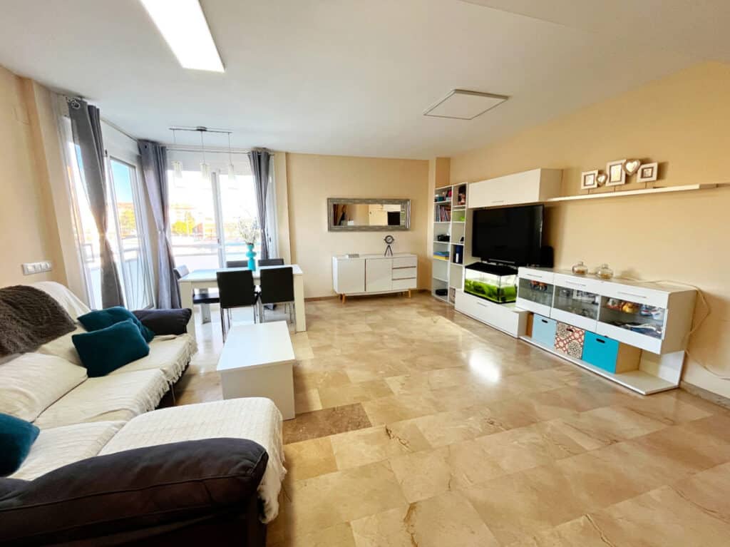 Middle Floor Apartment for sale in Denia