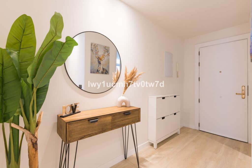 Middle Floor Apartment for sale in Málaga