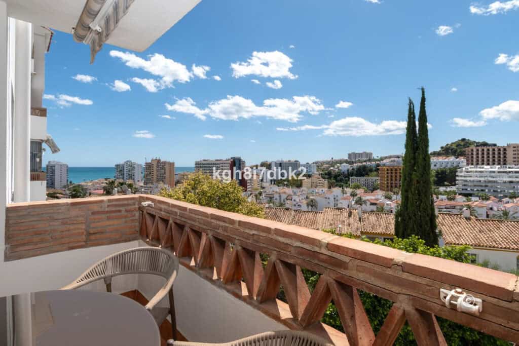 Middle Floor Apartment for sale in Benalmadena