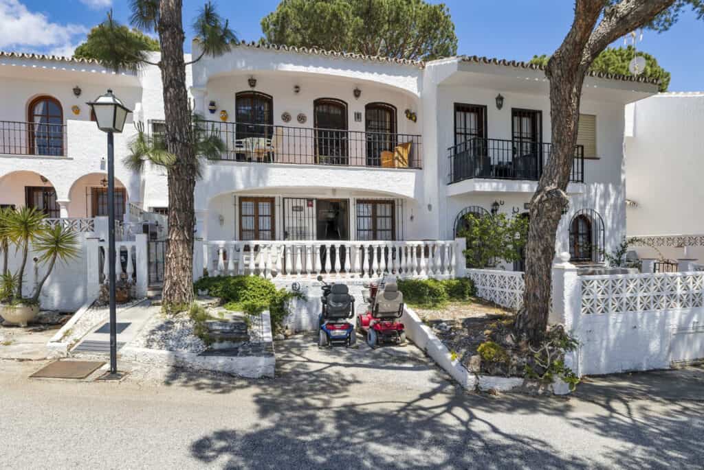 Middle Floor Apartment for sale in La Cala de Mijas