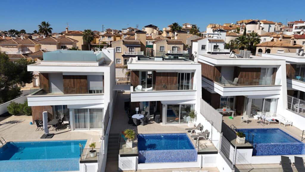 Villa for sale in Dehesa de Campoamor