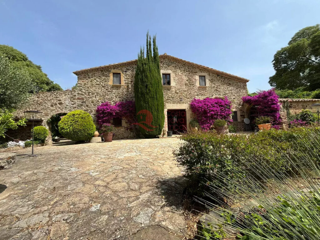 Town House for sale in Vall-llobrega