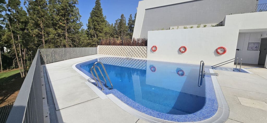 town house for Sales in El Chaparral